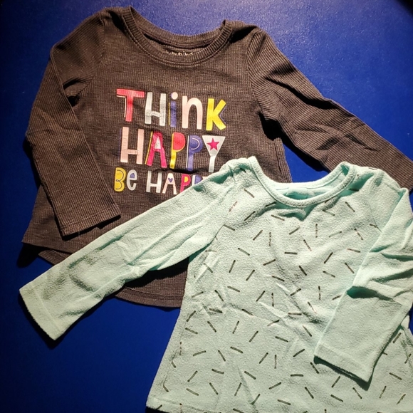 Long Sleeves - Picture 1 of 2